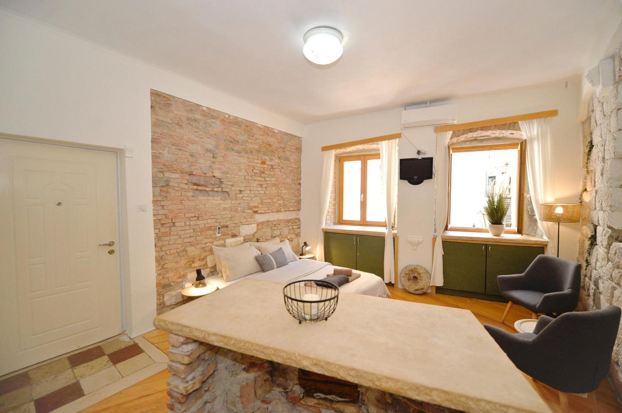 Charming Apartment In Котор Екстер'єр фото
